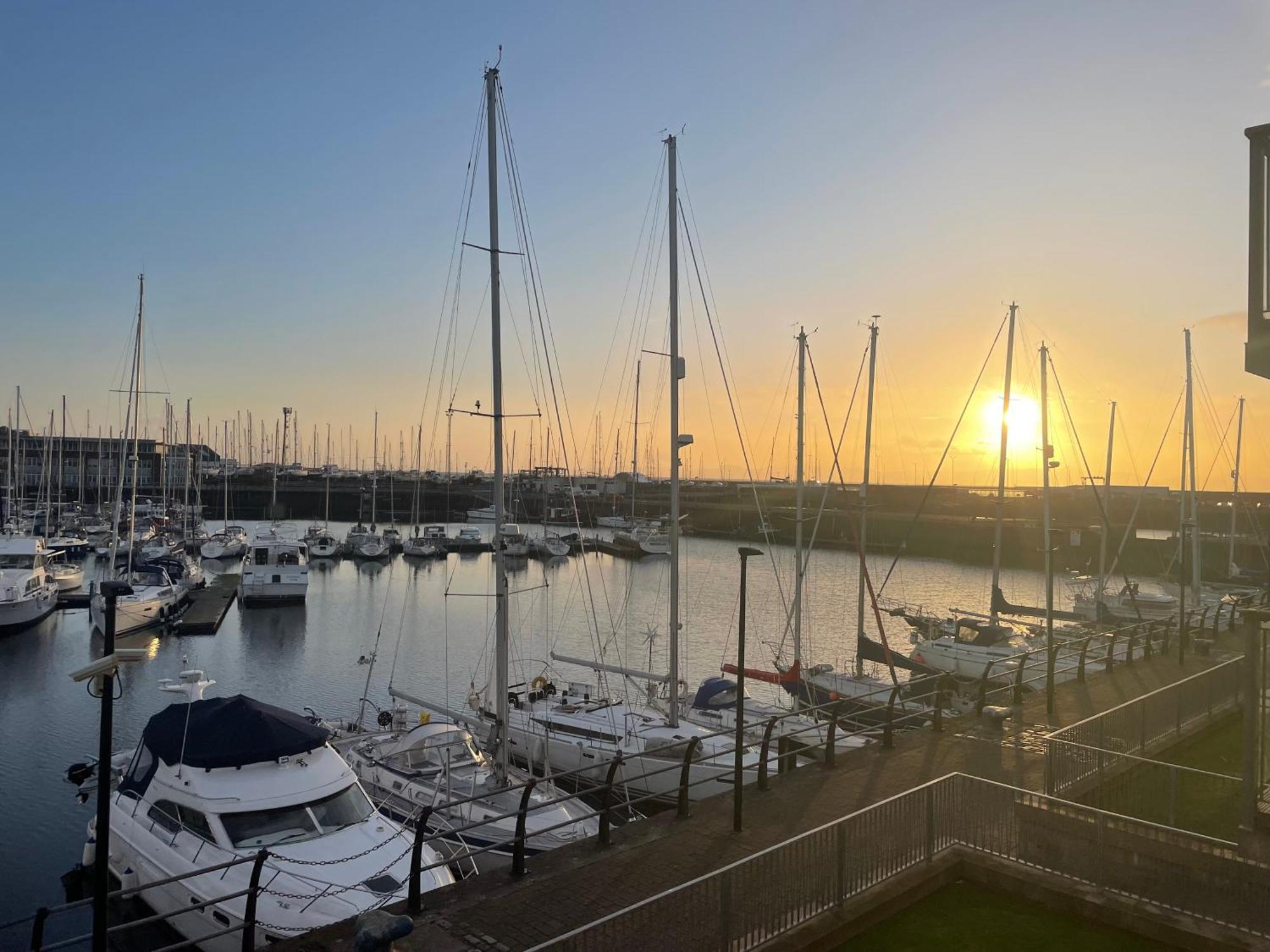 Harbour Bliss Apartman Ardrossan Kültér fotó